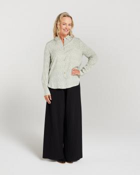 BWJ8760-Top-Soft Sage-BWY8724-Pant-Front.jpg